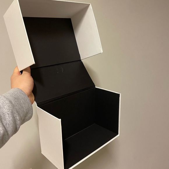 Loewe box - Picture 2 of 3